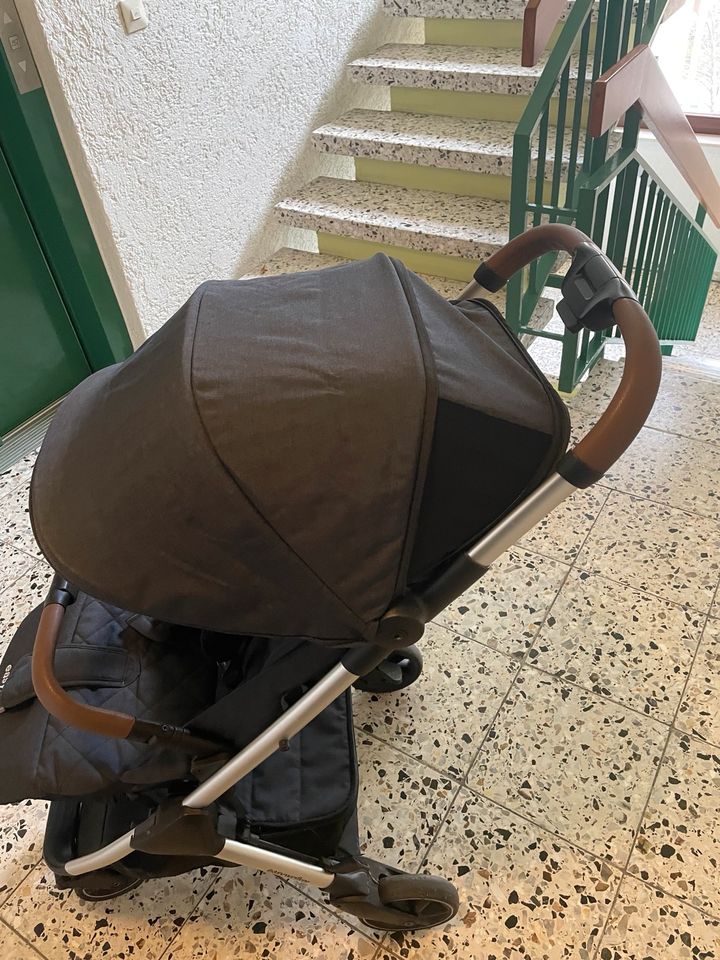 Easywalker Jackey XL Buggy in Stuttgart