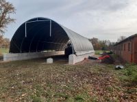 BOGENHALLE - PVC Plane - Service & Qualität - Schneller Versand per Spedition deutschlandweit - Rundbogenhalle Leichtbauhalle Mehrzweckhalle Folienzelt Gartenzelt Messehalle Veranstaltungszelt Depot Bayern - Freising Vorschau