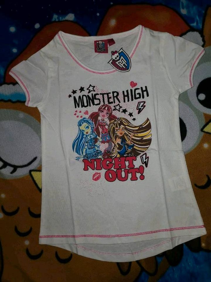 neu * T-Shirts in Gr. 116/122 mit Monster High in Heidelberg
