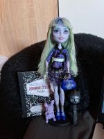 Twyla monster high puppe vollständig Berlin - Hohenschönhausen Vorschau