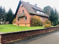 Kapitalanlage - Zweifamilienhaus mit großem Garten - 4 Garagen & 2 Balkone Niedersachsen - Apelern Vorschau