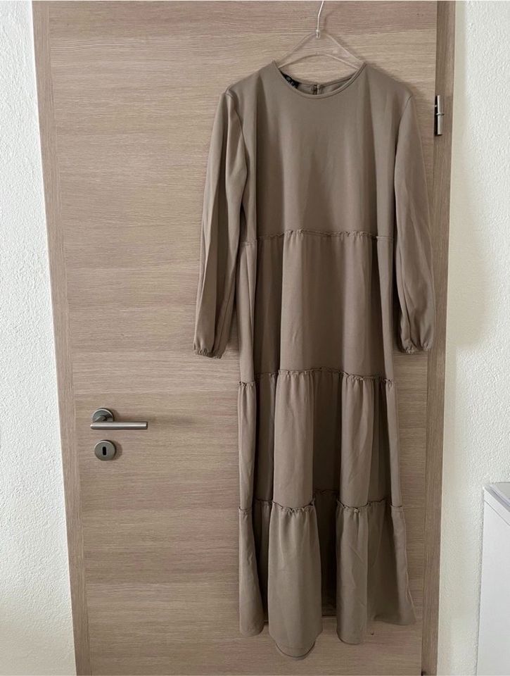 Tesettür Abaya Abiye Hijab Abendkleid in Heilbronn