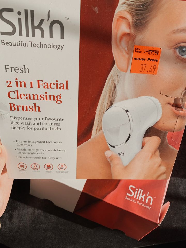 2 in 1 Facial Cleaning Set Gesichtsreinigung Bürste elektrisch ne in Lichtenau