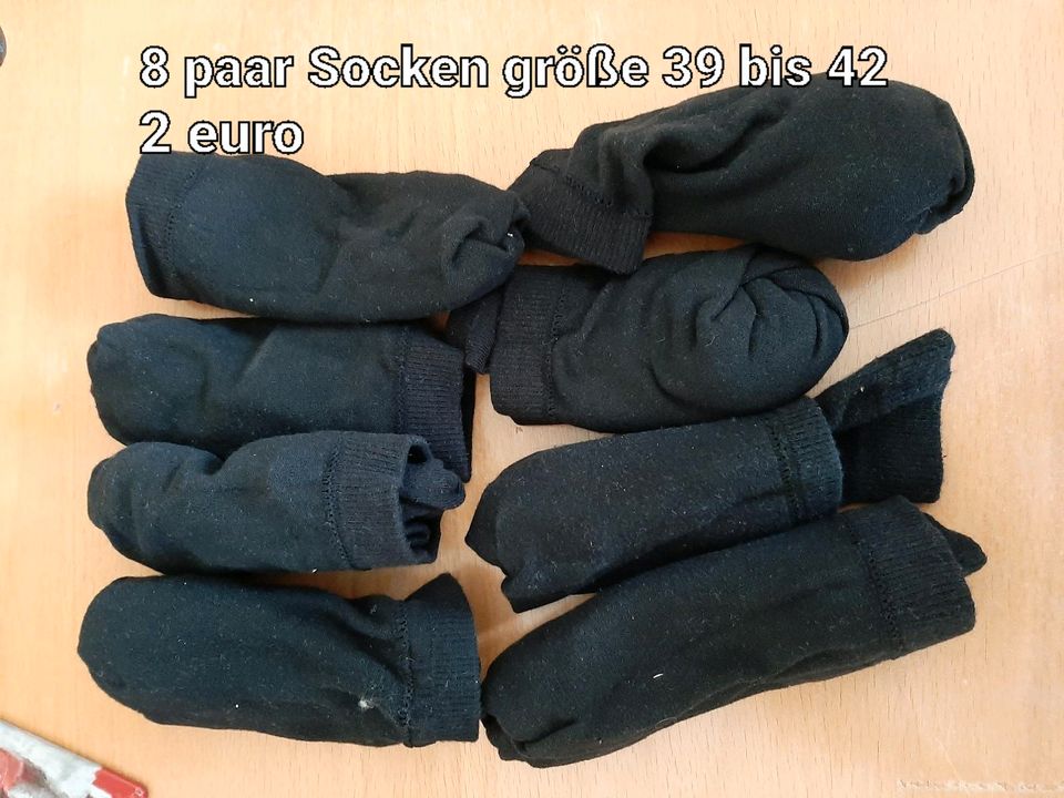 Socken größe 39 bis 42 8 paar in Weilrod 