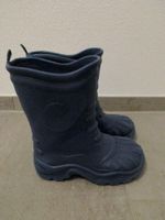 Gummistiefel Größe 32 und Regenschirm Sachsen - Großdubrau Vorschau