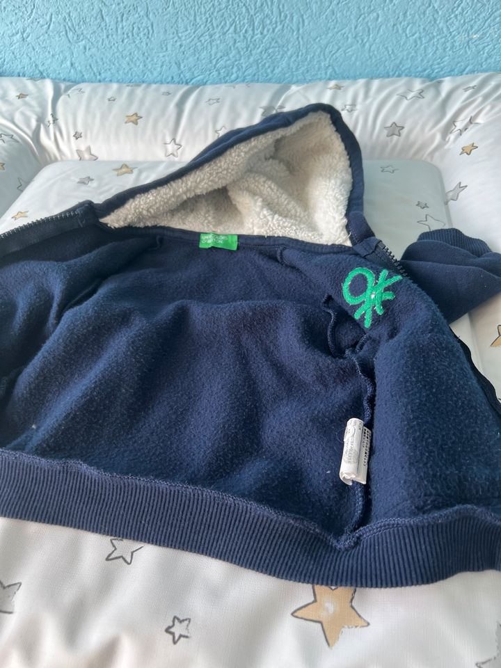 Orginal Benetton baby übergandsjacke in Raunheim