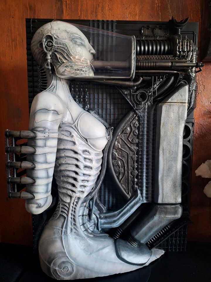 BIOMECHANOID II  RELIEF H.R.GIGER  Alien Necronomicon in Bad Doberan