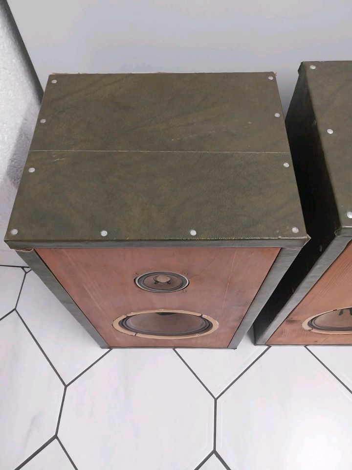 2 Lautsprecher Box, Lautsprecher Boxen, Stereo in Dreieich