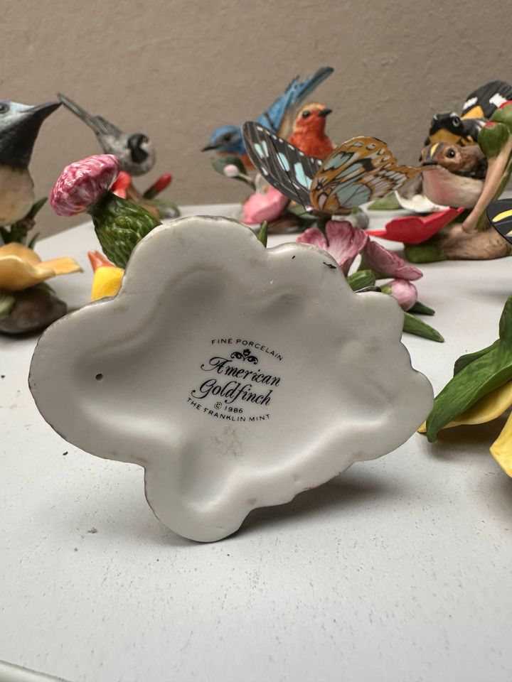 Franklin Mint Porzellan Schmetterlinge Porzellanvögel der Welt in Frankfurt am Main