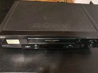 Sony VHS Videorecorder in Schwarz mit 6-Kopf-Technologie. Bayern - Rüdenau Vorschau