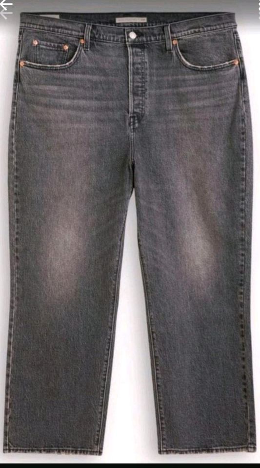 LEVIS RIBCAGE STRAIGHT ANKLE 34/30 CURVY JEANS HOSE in Leipzig