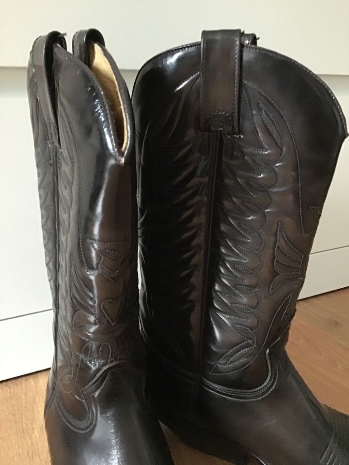 Cowboystiefel - Westernstiefel - Buffalo - Stiefel - Boots in  Rheinland-Pfalz - Ingelheim am Rhein | eBay Kleinanzeigen ist jetzt  Kleinanzeigen