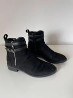 Stiefeletten Schwarz Only Gr. 38 Wildleder Brandenburg - Angermünde Vorschau
