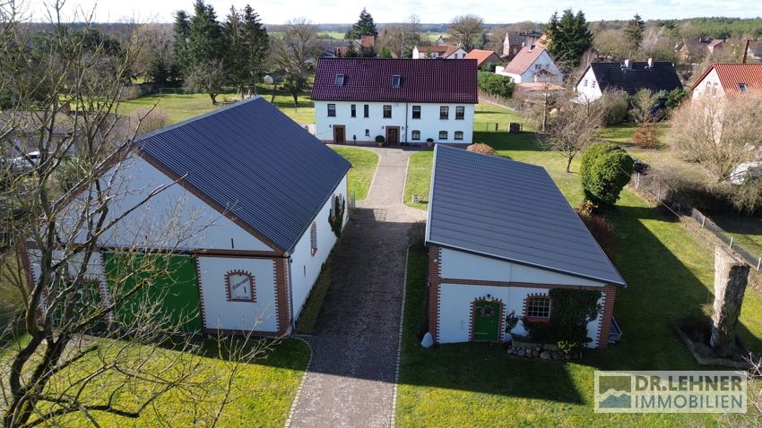 Exklusives Landhaus - modernes Wohnen auf über 200 m² Wohnfläche in Karstädt Prignitz