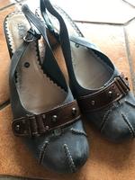 Damen Sandalen Gr 40 Nordrhein-Westfalen - Dormagen Vorschau