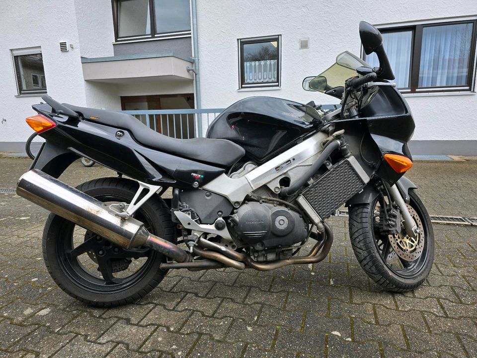 Motorrad Honda VfR 800 FI RC46 in Leinfelden-Echterdingen