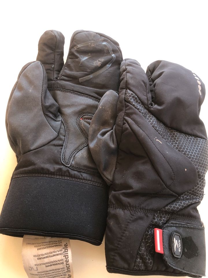 Sugoi Handschuhe Pinguin Firewall Z Winter Glove L Thinsulate in Frankfurt am Main