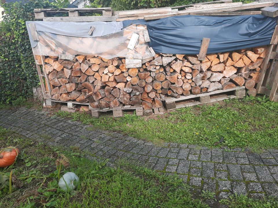 Brennholz Ofenfertig in Eitorf
