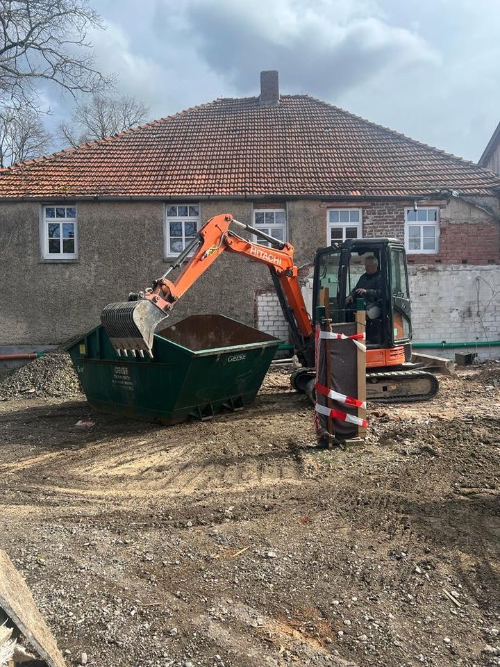 Bagger kx027 zu vermieten in Blomberg