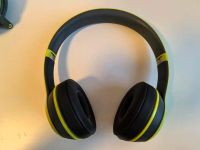 Beats Solo 2 Wireless Kopfhörer grün einwandfrei Neuhausen-Nymphenburg - Neuhausen Vorschau