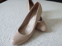 Clarks Carlita Pumps beige 39 Köln - Porz Vorschau