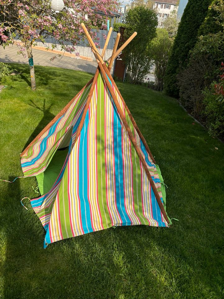 Hochwertiges Indoor Kinderzelt, TIPI; Baumwolle Höhe ca. 145cm in Villingen-Schwenningen