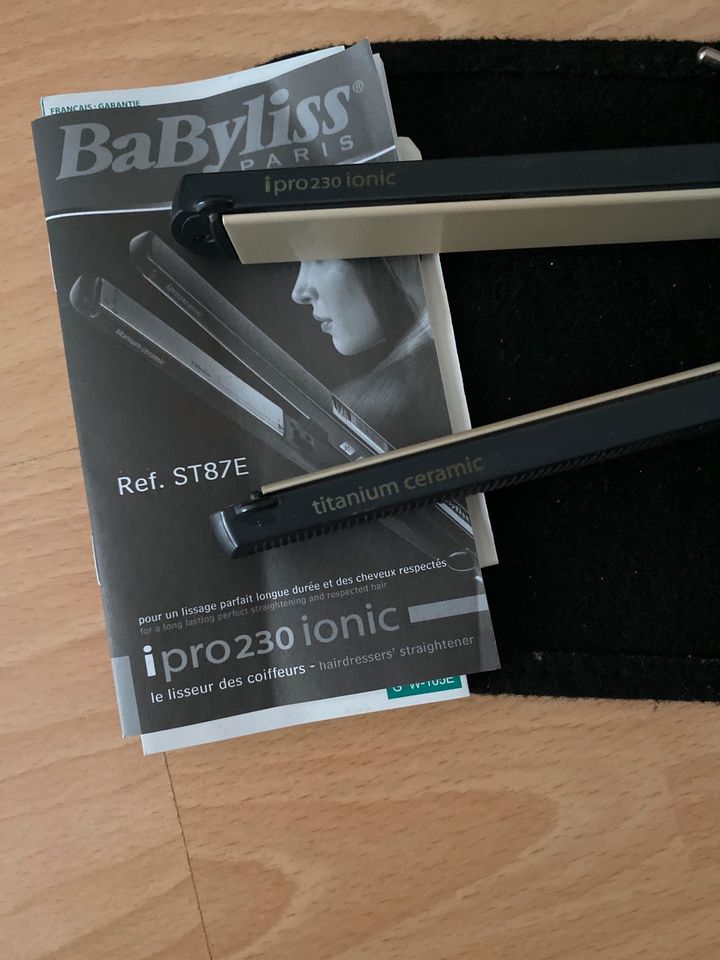 Babyliss Ipro 230 ionic Glätteisen in Essen