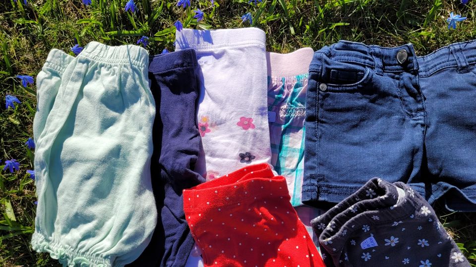 Hosen Paket Mädchen 86 Sommer Frühling 86 in Radebeul