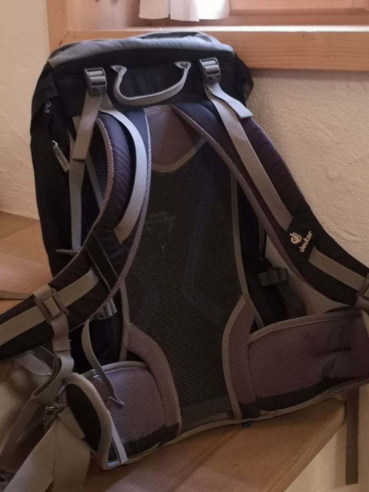 Rucksack DEUTER FUTURA 32L, w. NEU! in Reichersbeuern