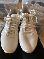 Adidas Turnschuhe Niedersachsen - Adendorf Vorschau