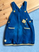 Boboli Jeanskleid Latzkleid Kleid Gr.86 Nordrhein-Westfalen - Brilon Vorschau