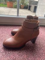 Kunstlederstiefeletten von Anna Field in 40 Kr. München - Feldkirchen Vorschau