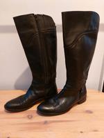 Schwarze Lederstiefel von Varese Düsseldorf - Oberbilk Vorschau