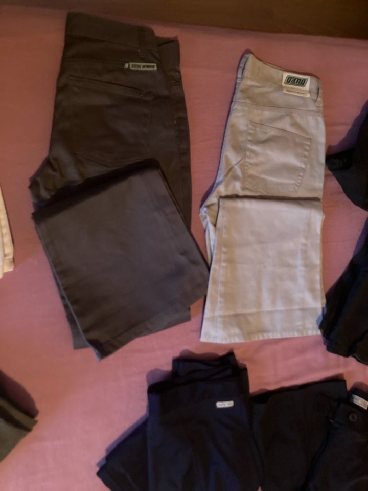 13Original vintage 80/90er  Schlaghosen neu / gebraucht  ab 6–75€ in Rosenheim