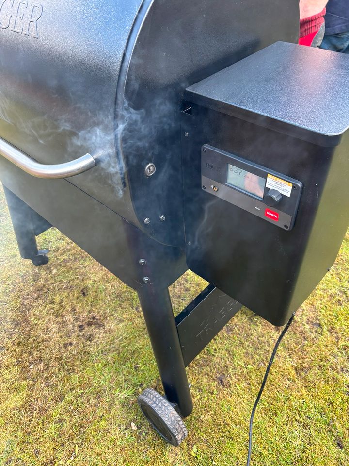 Traeger Pro 799 Pellet Smoker in Papenburg