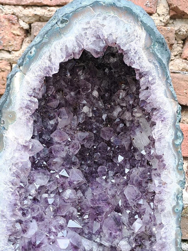 Druse Amethyst Groß in Eppstein