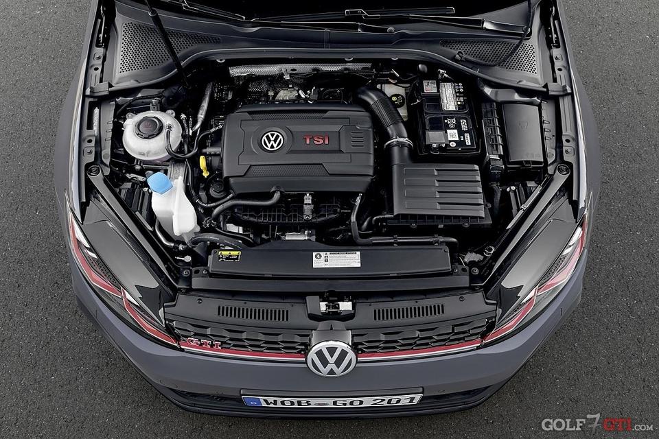 Golf 7 GTI/R Ansaugung Resonanzkammerstopfen / Audi S3 8L / RS3 in Horb am Neckar