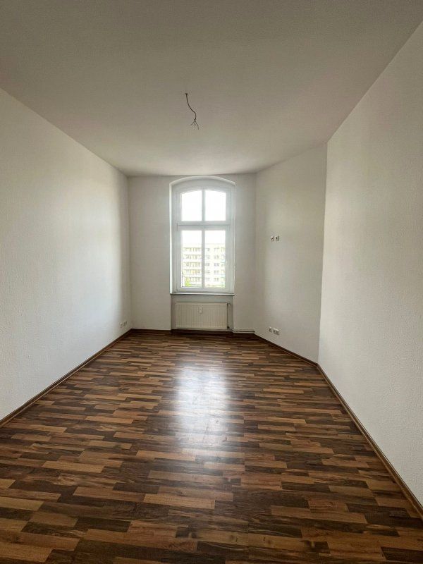 Balkon und Kamin! Renovierte 3-Raum Wohnung im Altbau in Eberswalde