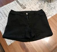 AMISU Damen Jeans Hose kurz Hotpants Shorts schwarz XS 34 Sachsen-Anhalt - Lutherstadt Wittenberg Vorschau