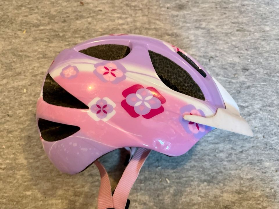 Fahrradhelm UVEX Hero Größe 49-55 in Berglen