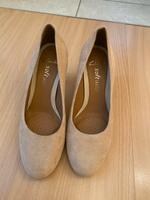 Clarks softwear Schuhe Pumps beige 38 Nordrhein-Westfalen - Wesseling Vorschau
