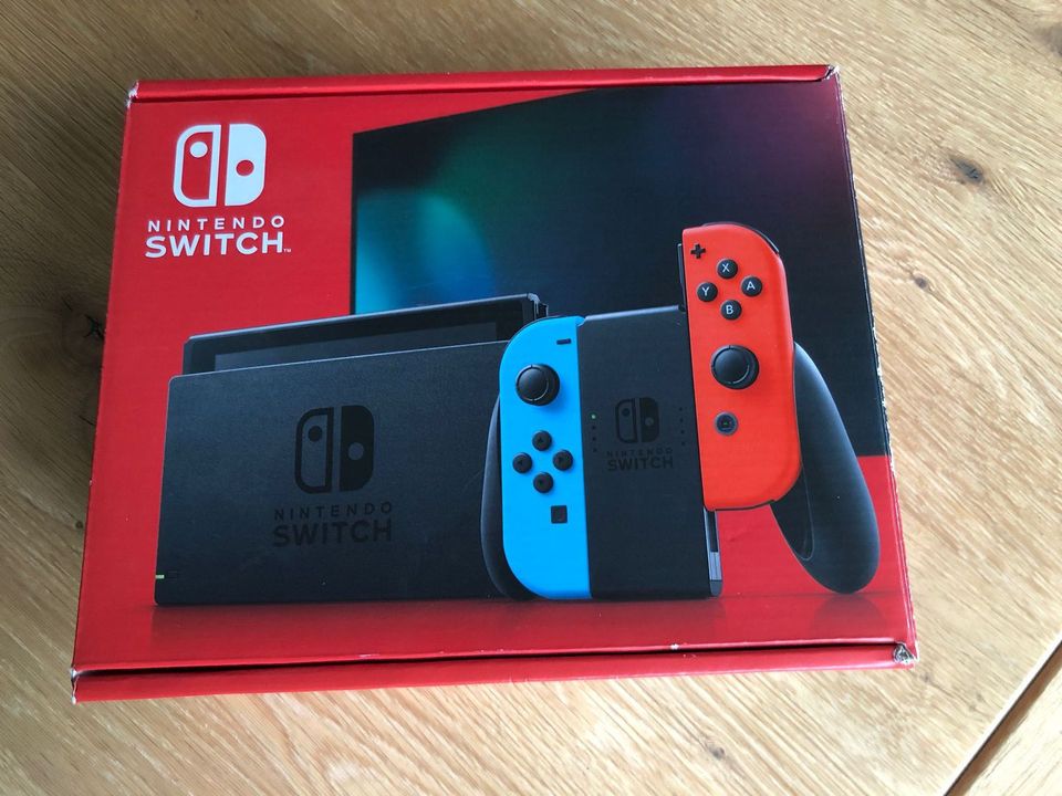 Nintendo Switch mit OVP + 2 Spiele: Mario Kart und Mario Bros. in Obersulm