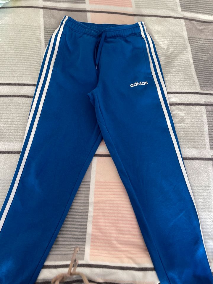 adidas Jogginganzug, Jacke Hose , GD5231, GD5137 in Mannheim