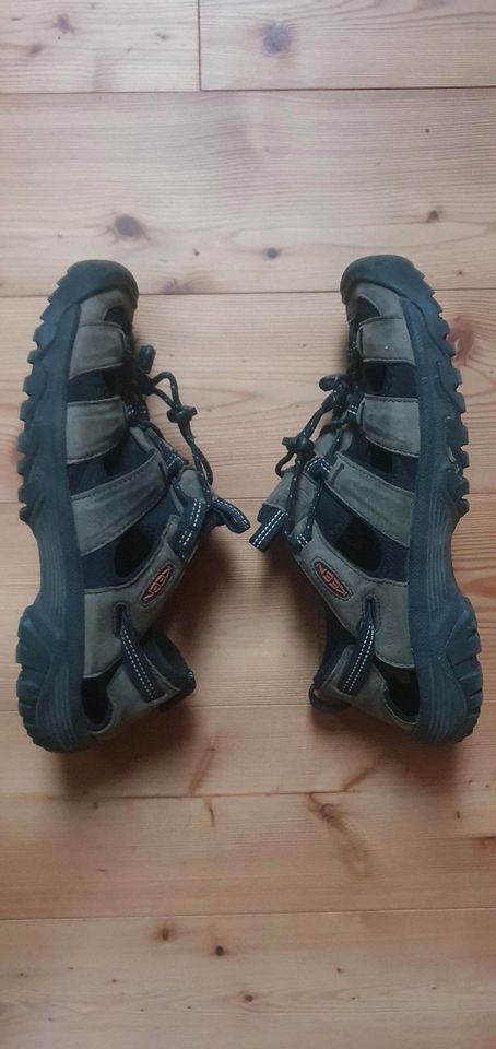 KEEN Sandale EU 42.5  US 9.5  UK 8.5 in Halle