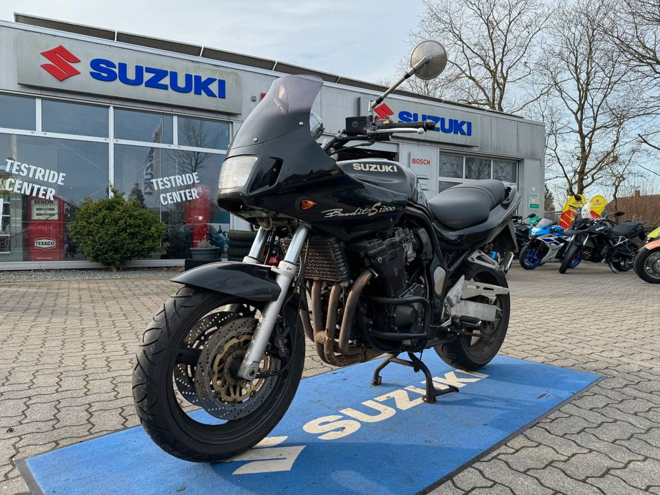 Böwadt-und-Hansen-214-Suzuki-GSF-S-1200-Bandit-schwarz in Handewitt