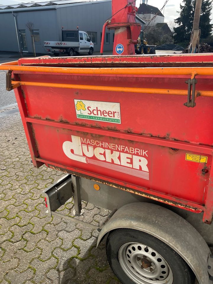 Holzhäcksler Dücker HM 200 in Uetze