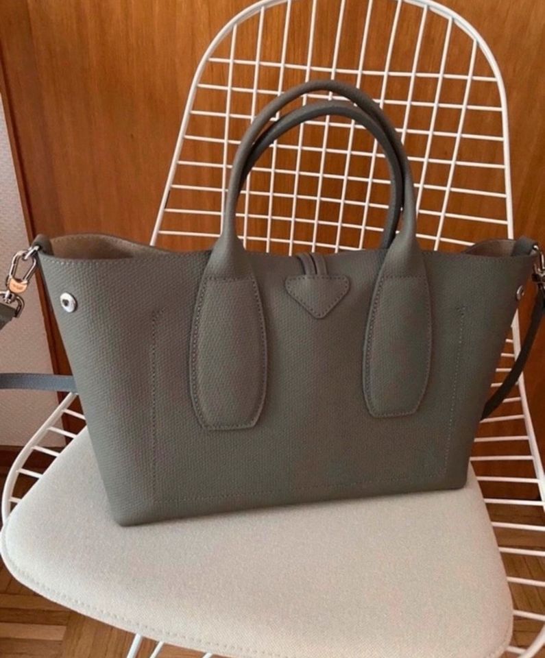 Longchamp Tasche, Shopper, Größe M, Le Roseau, grau, NEU in Bielefeld