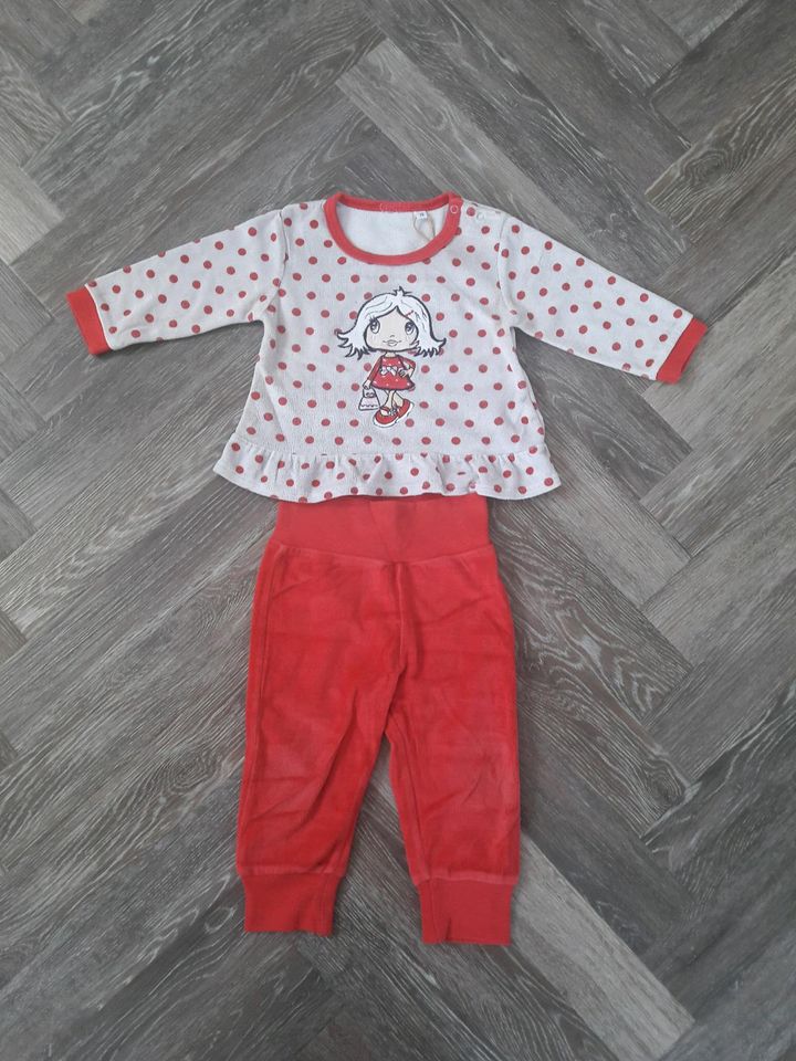 Set Shirt und Hose Jogginganzug Hausanzug Mädchen Gr 74 in Hüpstedt