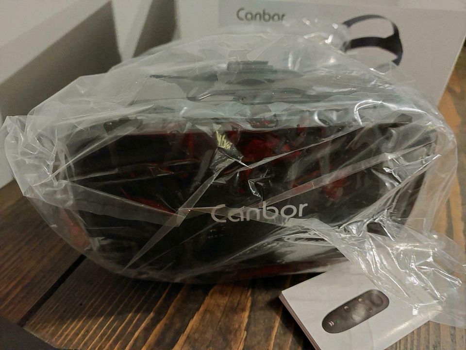 Canbor virtual reality Headset neu mit Controller für Smartphones in Friedberg