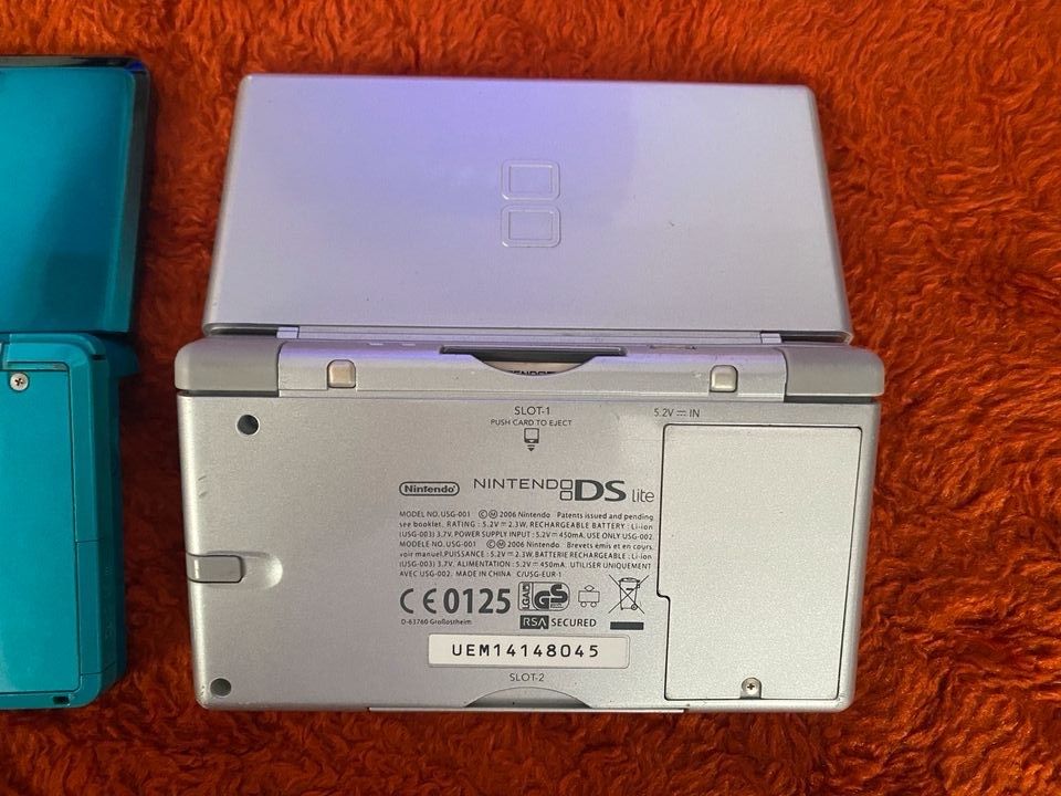 Nintendo 3ds + Nintendo Lite + 8 Spielen in München